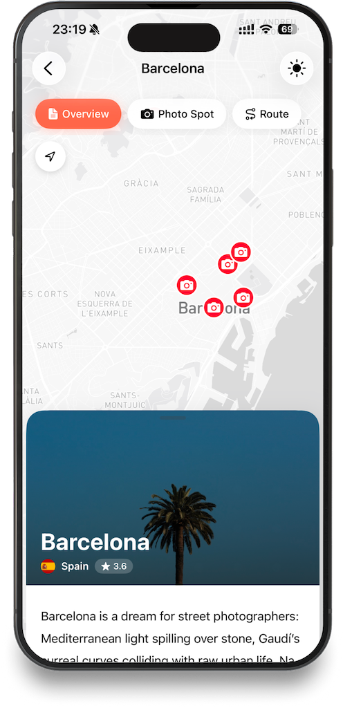 Streetwise city detail showing Barcelona with photo spots on a map